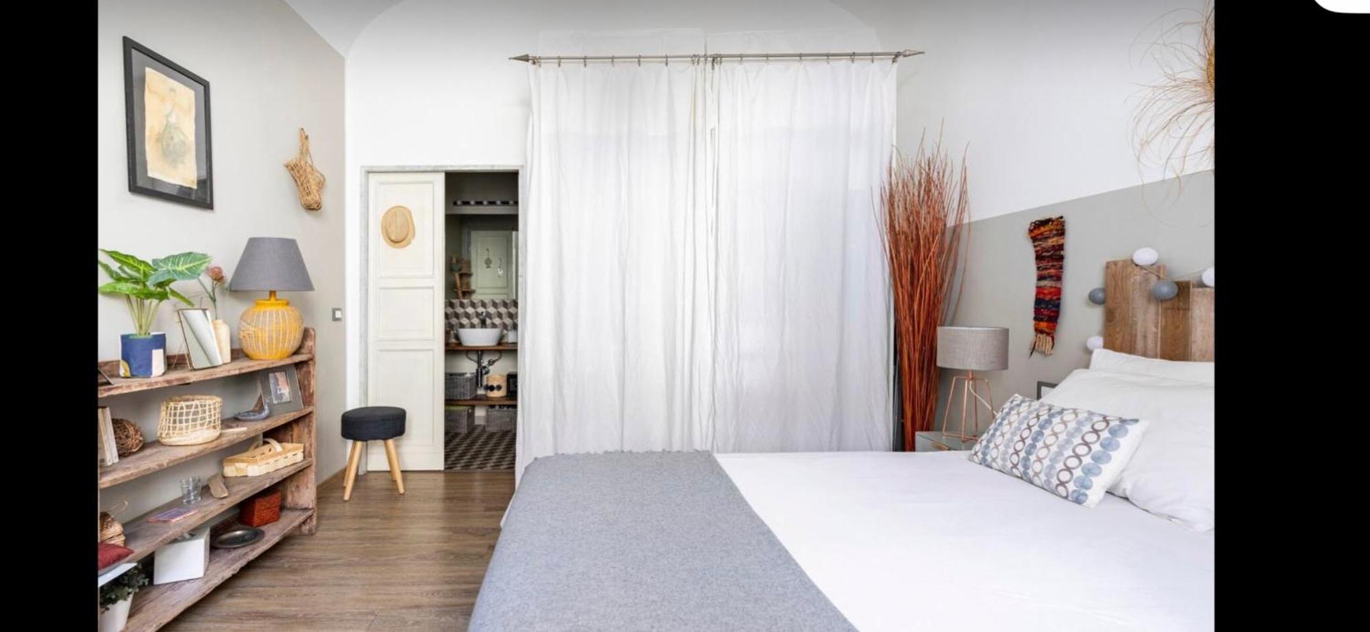Apartamento Cocoon, Atypical Flat In Historic Center & Breakfast Sarzana Exterior foto