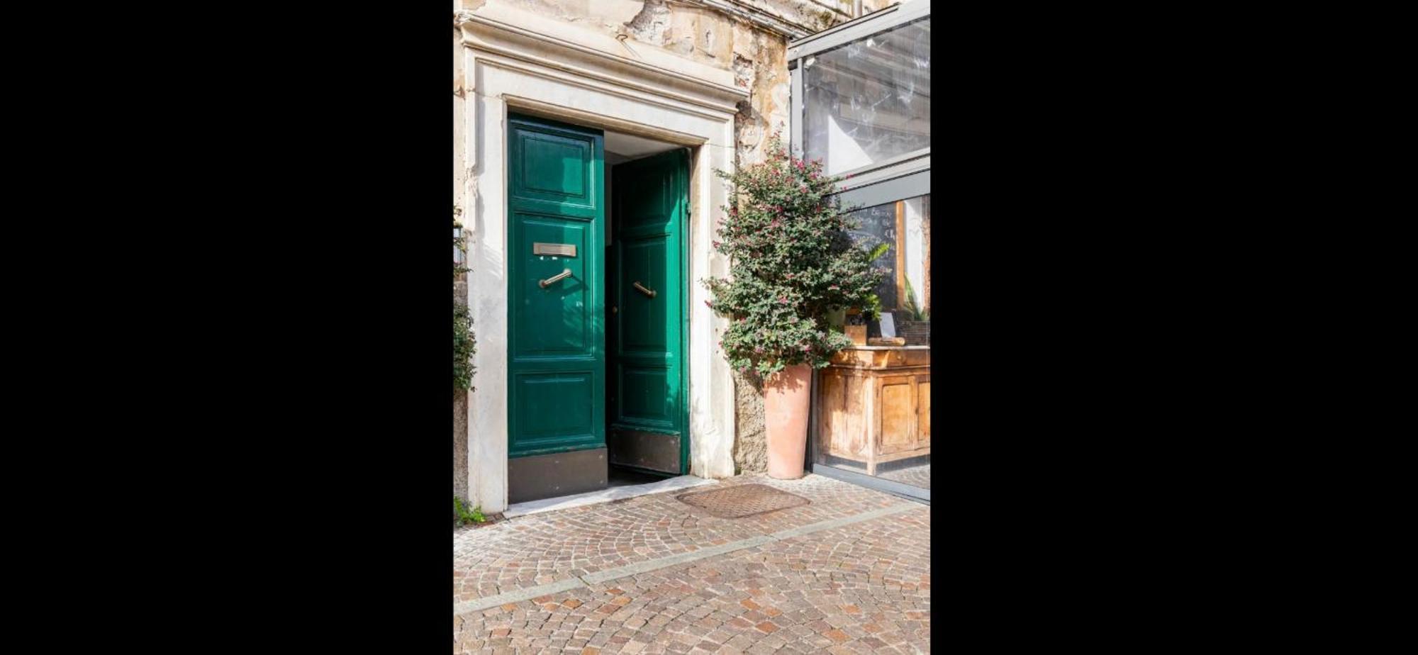 Apartamento Cocoon, Atypical Flat In Historic Center & Breakfast Sarzana Exterior foto